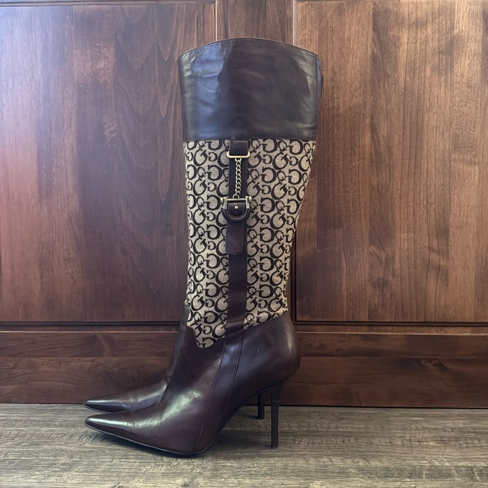 GUESS G-WOW Boots, Brass/zippers, Sz 8, inner zipper, 3” heel, EUC, FALL READY